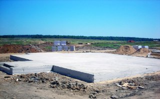 Фундамент монолитная плита Узловая цена от 2777 руб.