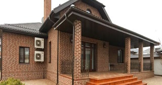 Строительство домов из кирпича с мансардой в Узловой | от 3600 рублей